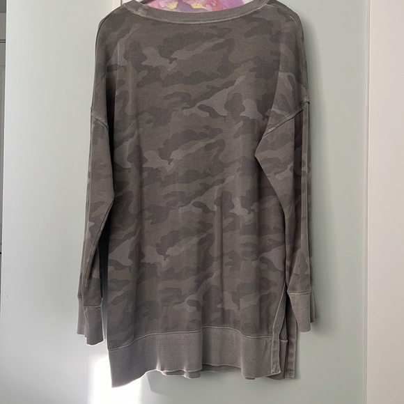 Old Navy Camo Tunic Sweatshirt- M - Picture 4 of 5